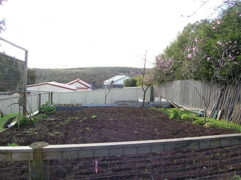 4 Bell Street, Creswick VIC 3363