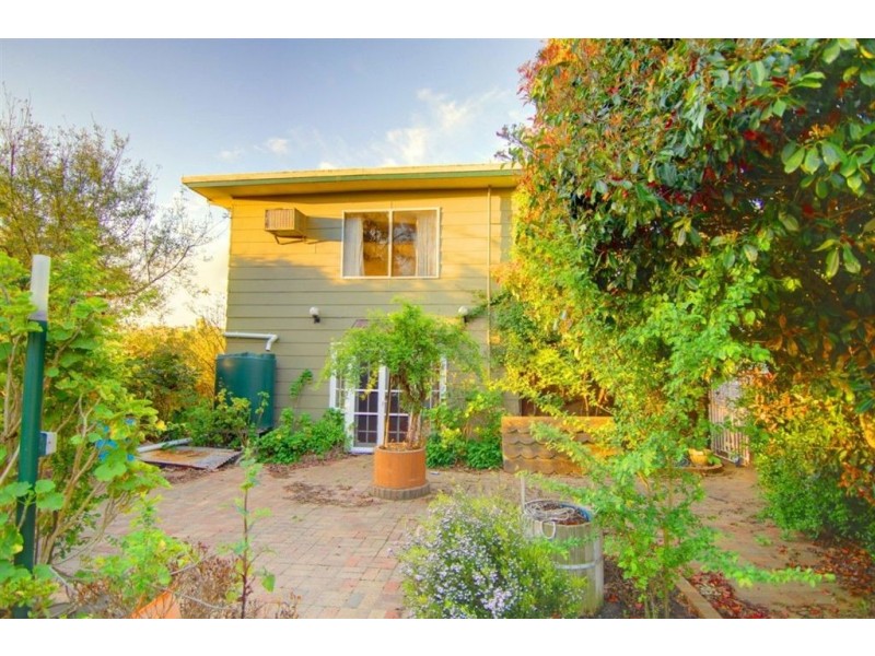 611 Learmonth Street, Buninyong VIC 3357