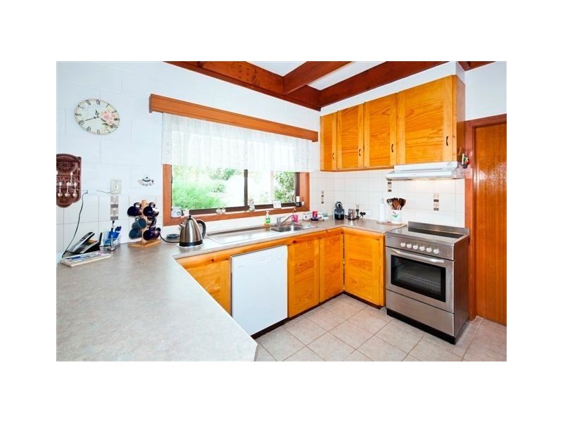 16 Ayres Street, Creswick VIC 3363