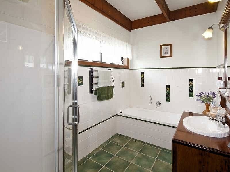 16 Ayres Street, Creswick VIC 3363