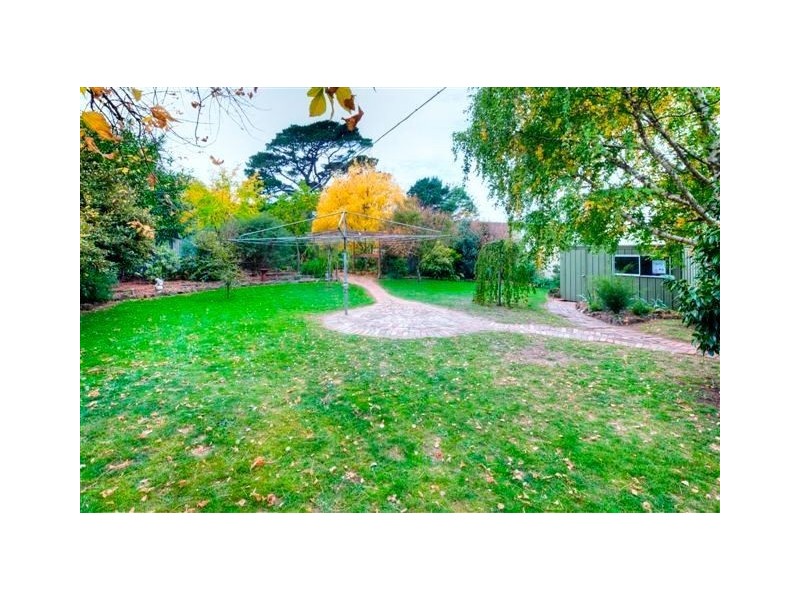 16 Ayres Street, Creswick VIC 3363