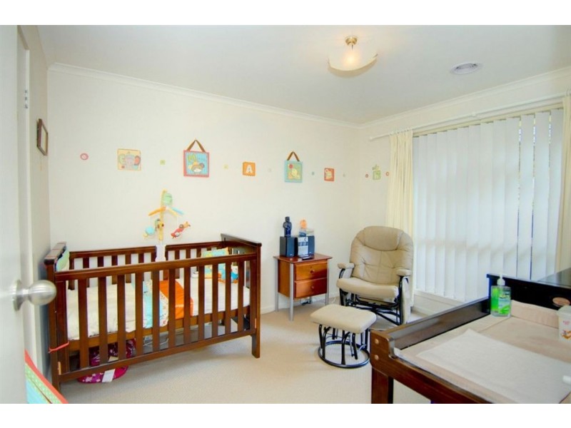 2 Lauderdale Avenue, Alfredton VIC 3350