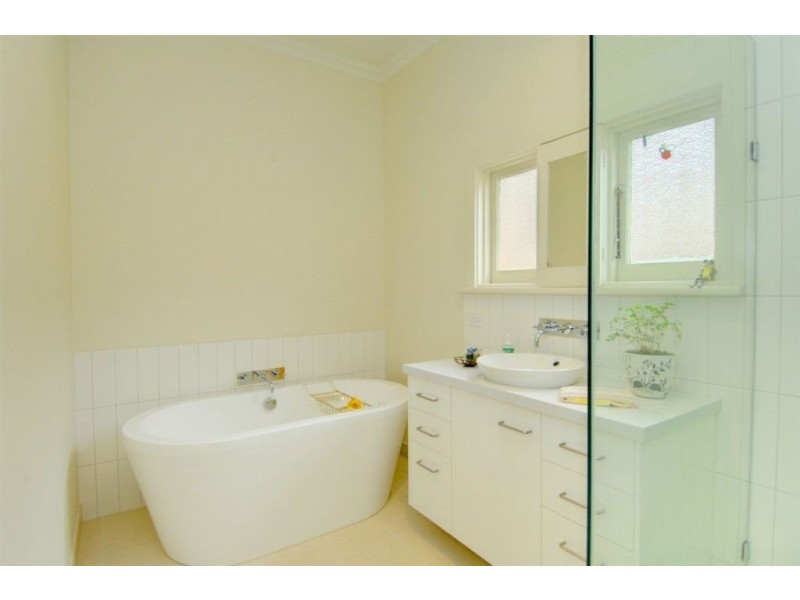 8A Kent Street, Ballarat VIC 3350