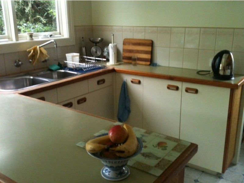 8 Howard Street, Soldiers Hill VIC 3350