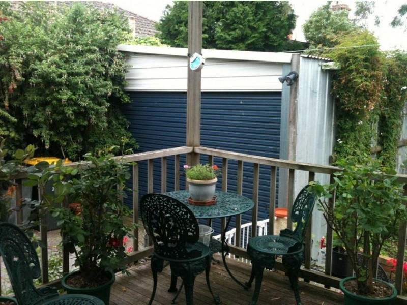 8 Howard Street, Soldiers Hill VIC 3350