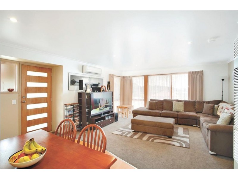 1 Maddern Street, Black Hill VIC 3350