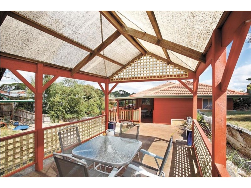 1 Maddern Street, Black Hill VIC 3350
