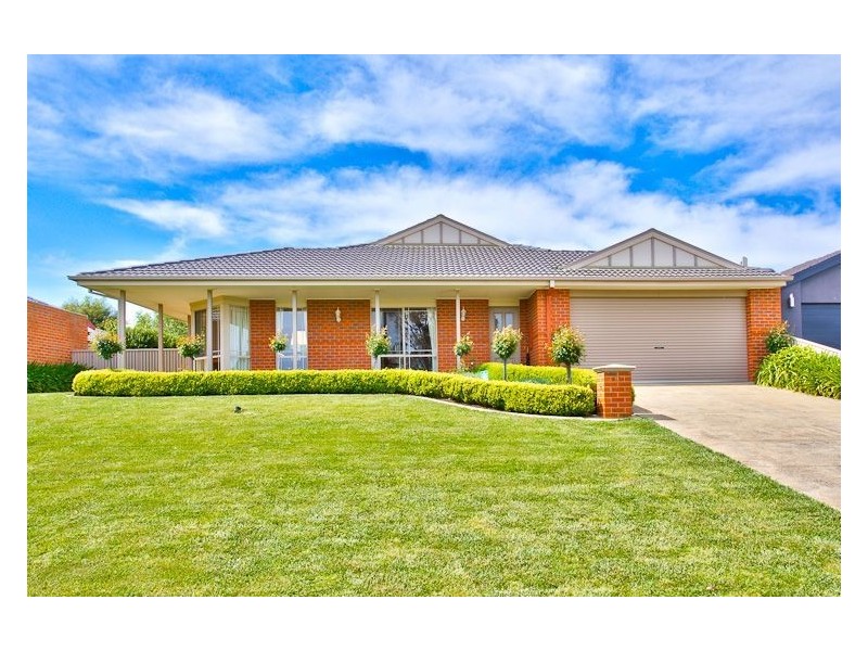 24 Cochrane Court, Invermay Park VIC 3350