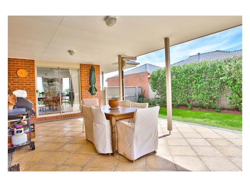 24 Cochrane Court, Invermay Park VIC 3350