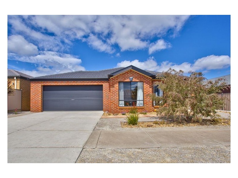 19 West End, Delacombe VIC 3356