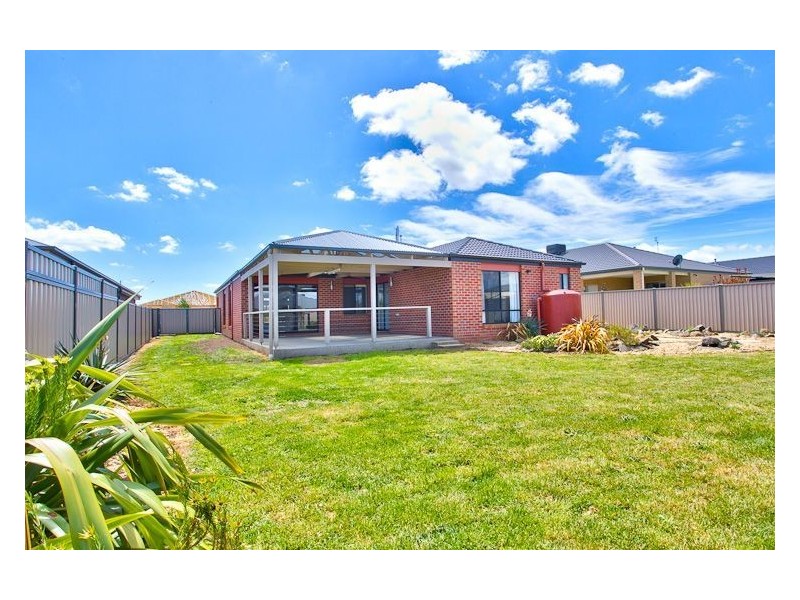 19 West End, Delacombe VIC 3356