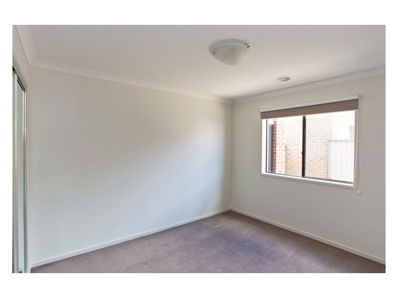 19 West End, Delacombe VIC 3356