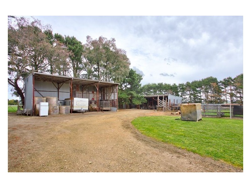 3669 Geelong – Ballan Road (Mt Wallace), Ballan VIC 3342