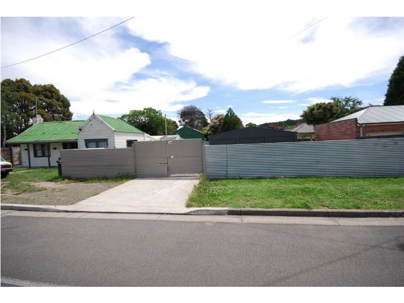 203 Stawell Street, Ballarat East VIC 3350