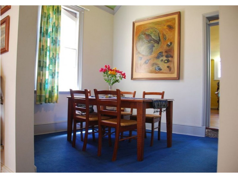 64 Ascot Hall Road, Ascot VIC 3364