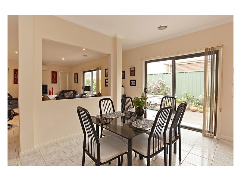 100 Stirling Drive, Ballarat VIC 3350