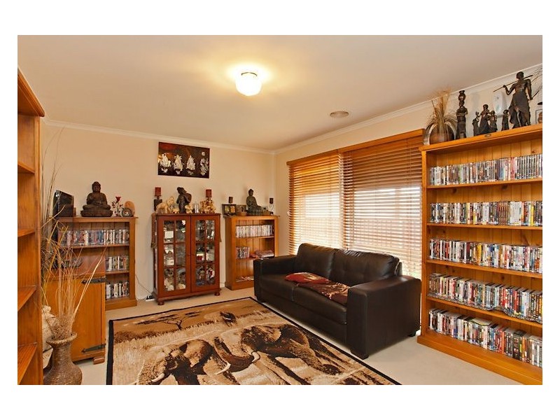 2/8 Darling Street, Sebastopol VIC 3356