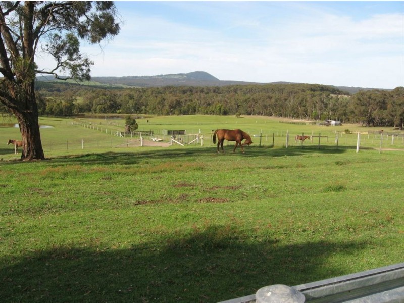 350 Hoveys Road, Napoleons VIC 3352