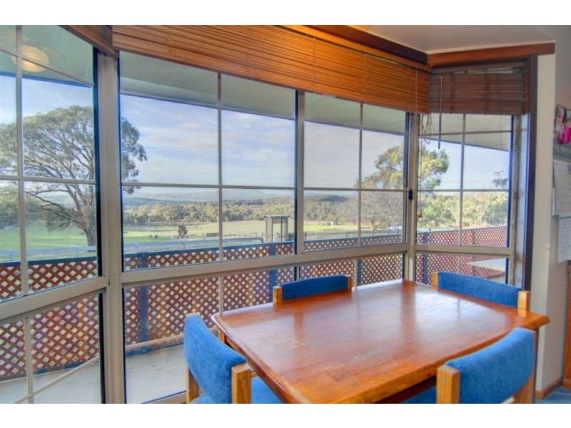 350 Hoveys Road, Napoleons VIC 3352