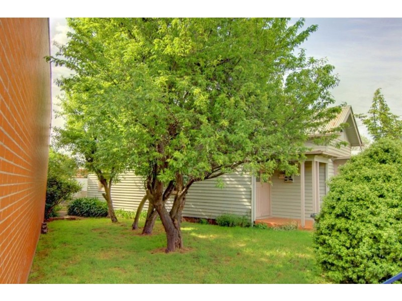 8 Claxton Street, Ballarat VIC 3350