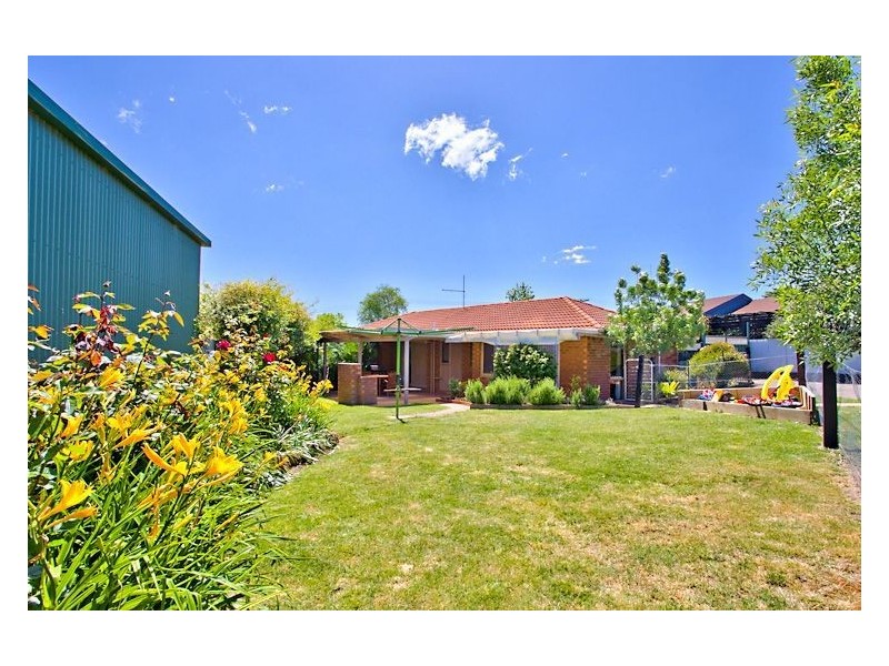 11 Bell Street, Creswick VIC 3363