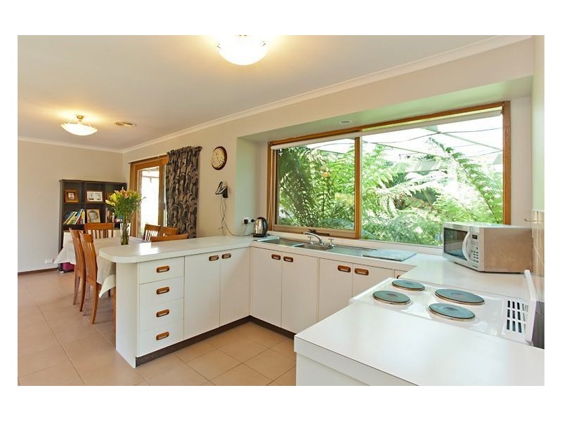 11 Bell Street, Creswick VIC 3363