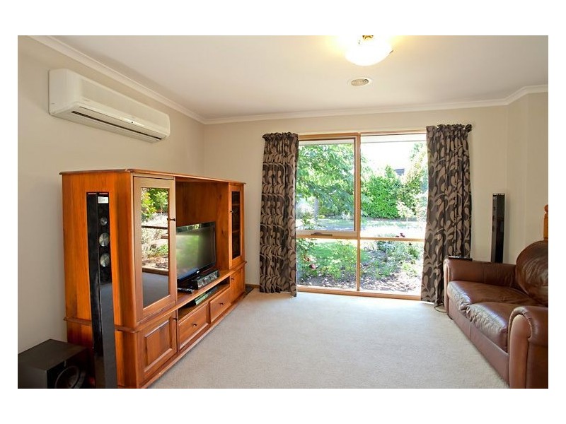 11 Bell Street, Creswick VIC 3363