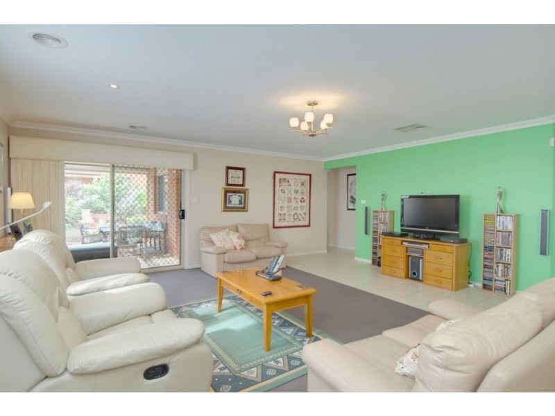 130 Canadian Lakes Boulevard, Canadian VIC 3350