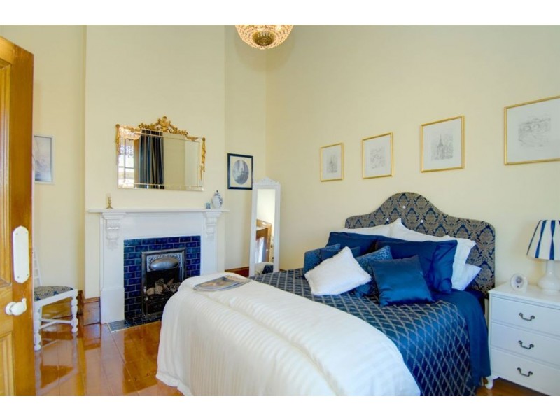 43 Loch Avenue, Ballarat VIC 3350