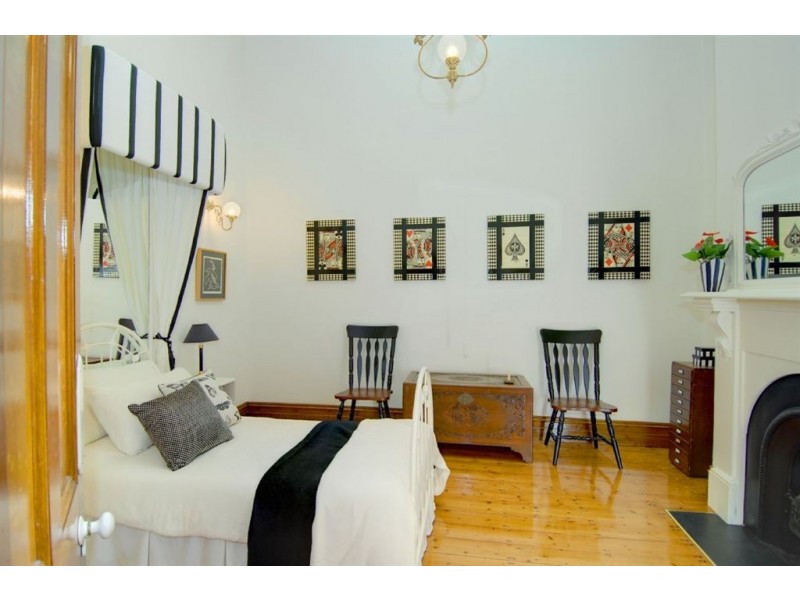 43 Loch Avenue, Ballarat VIC 3350