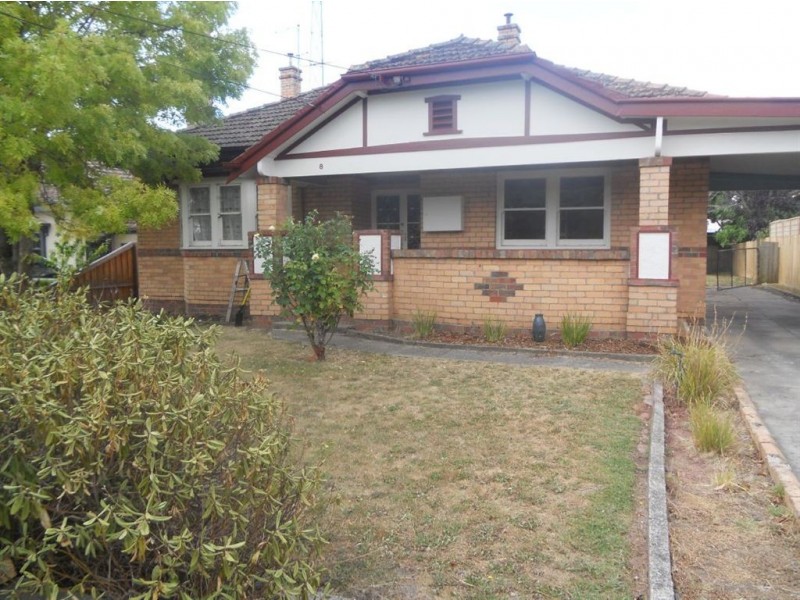 8 Brawn Avenue, Lake Wendouree VIC 3350