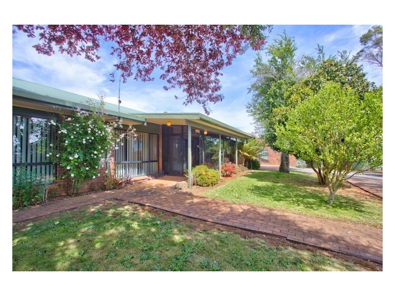 2737 Midland Highway, Newlyn VIC 3364