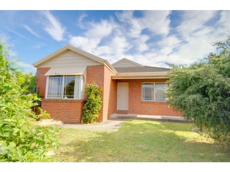 2/24 Queen Victoria Street, Ballarat VIC 3350