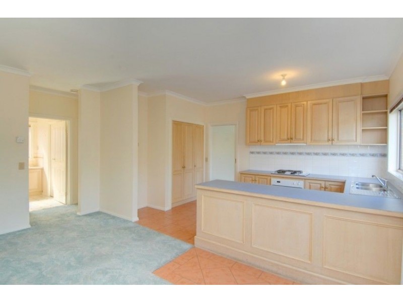 2/24 Queen Victoria Street, Ballarat VIC 3350