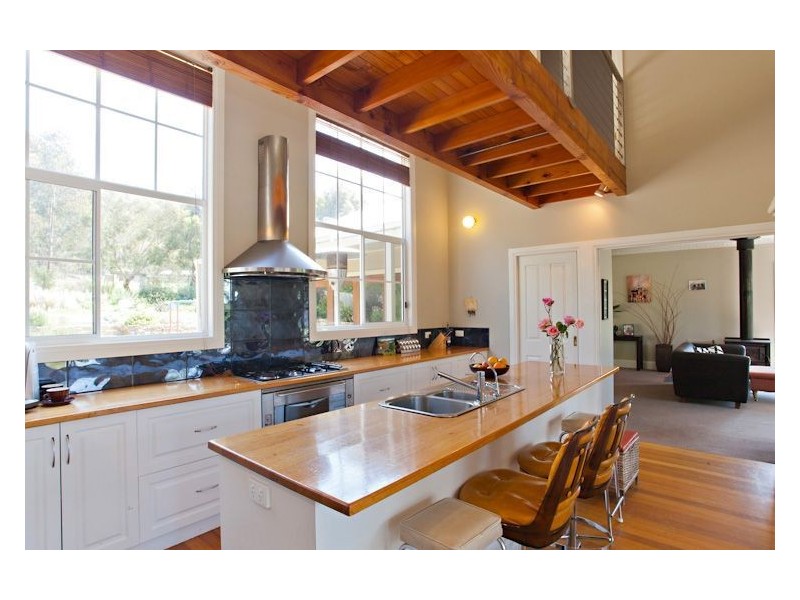 29 Davis Street, Creswick VIC 3363