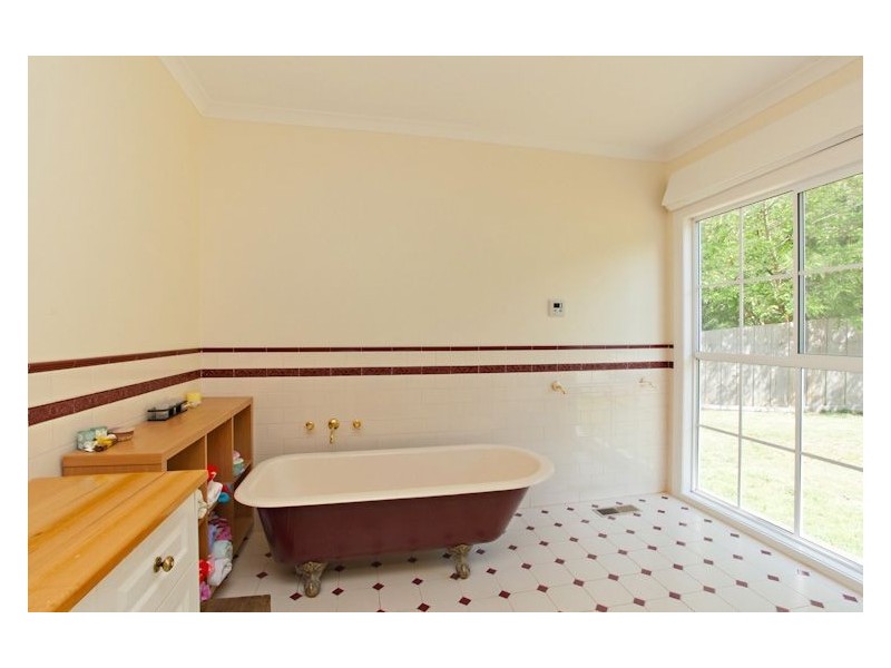 29 Davis Street, Creswick VIC 3363