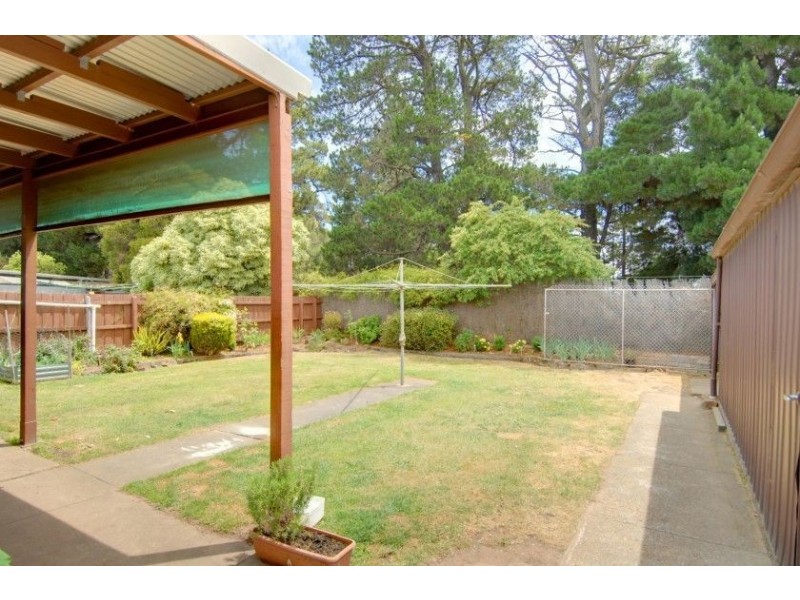 21 Midlands Drive, Ballarat VIC 3350