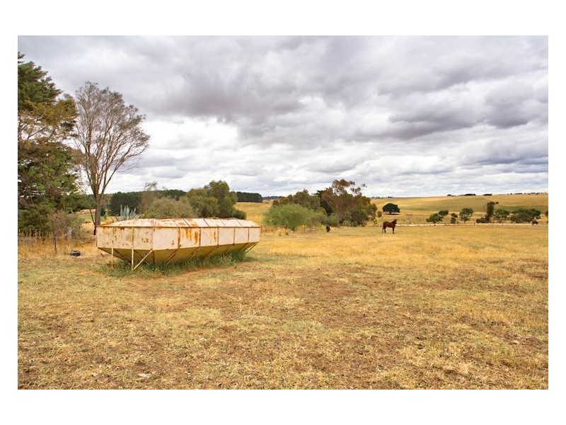 49 Brown Street, Lismore VIC 3324