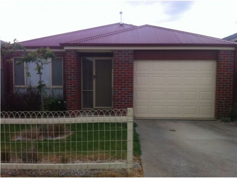 26 Yarra Park Drive, Sebastopol VIC 3356