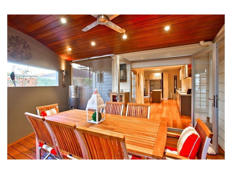 6 Cardigan Avenue, Alfredton VIC 3350