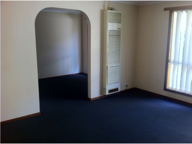 2/208 Rubicon Street, Sebastopol VIC 3356