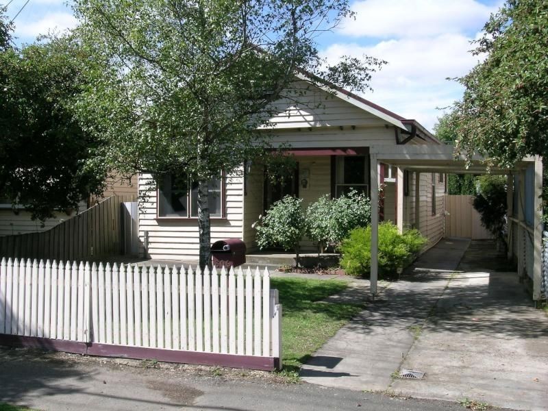 806 Doveton Street North, Ballarat VIC 3350