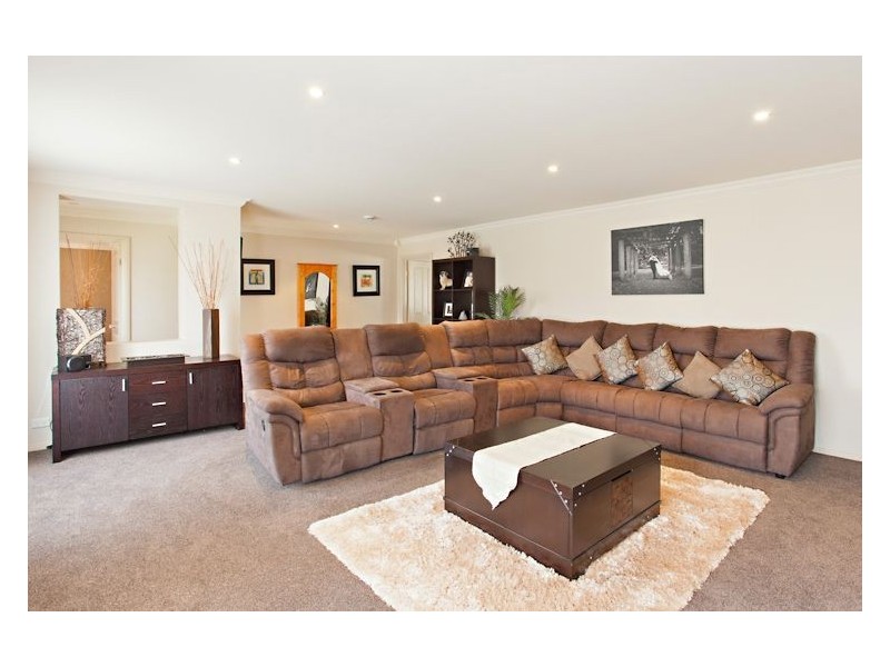 160 Bogong Avenue, Invermay VIC 3352