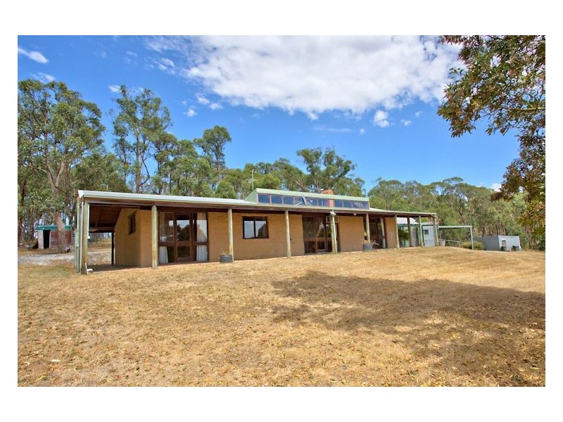 60 Haddon Common Road, Smythes Creek VIC 3351