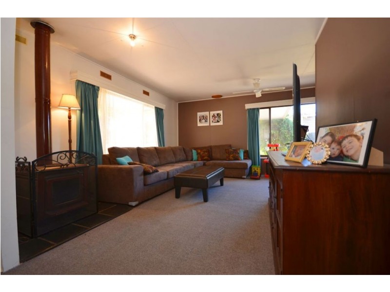 124 Clunes Road, Creswick VIC 3363