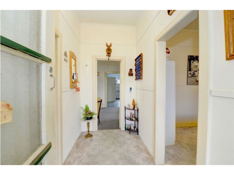 4 Gray Street, Sebastopol VIC 3356