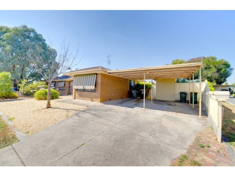 2/103 Grandview Grove, Wendouree VIC 3355