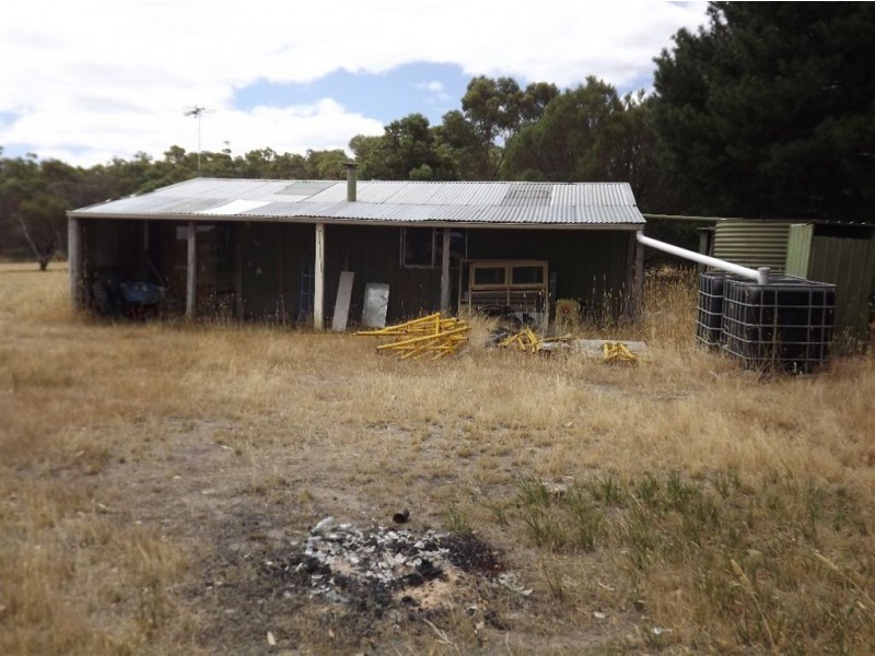 388 Derwent Jacks Road, Berringa VIC 3351