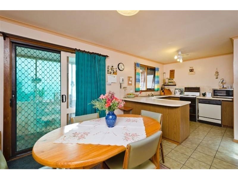 26 Bank Street, Ballan VIC 3342