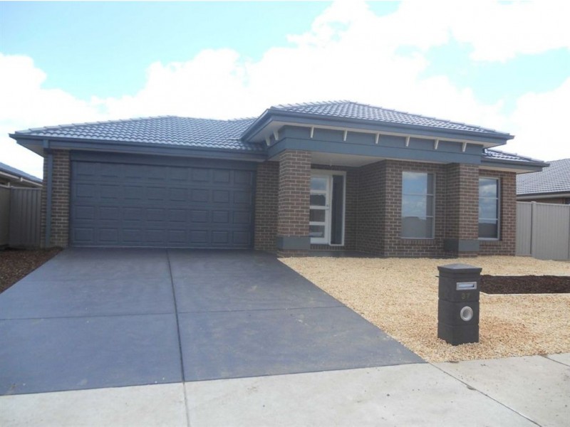 37 Cuzens Road, Alfredton VIC 3350